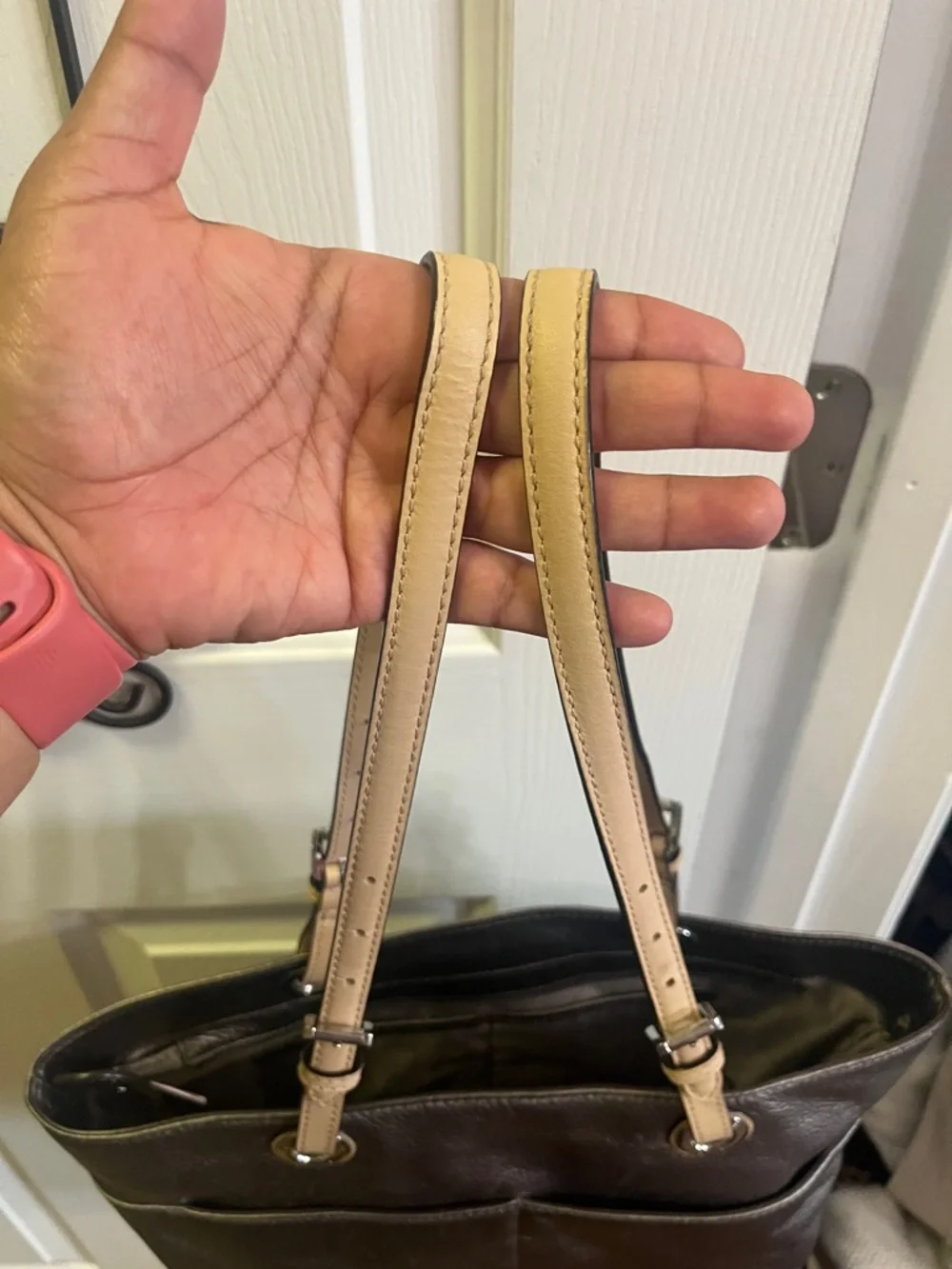 Michael Kors Bedford Leather Purse - Picture 4 of 6